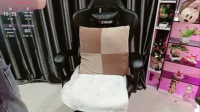 Yuki-yio online show from 01-08-26, 01:19