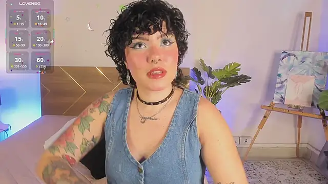 Snapshot of Amy_art chatting on 07-17-26, 09:08 Amy art online show from 07-17-26, 09:08