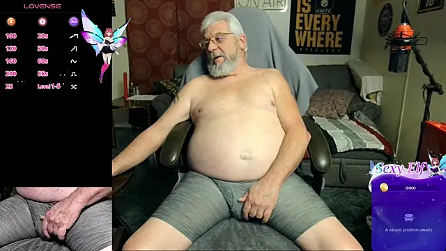 Snapshot of countrydomdaddy chatting on 01-30-25, 11:02 countrydomdaddy online show from 01-30-25, 11:02