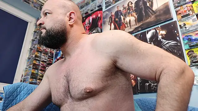Muscle Bear online show from 03-10-26, 05:56