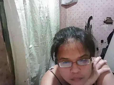 abiemayhottiey online show from 10-15-25, 01:11