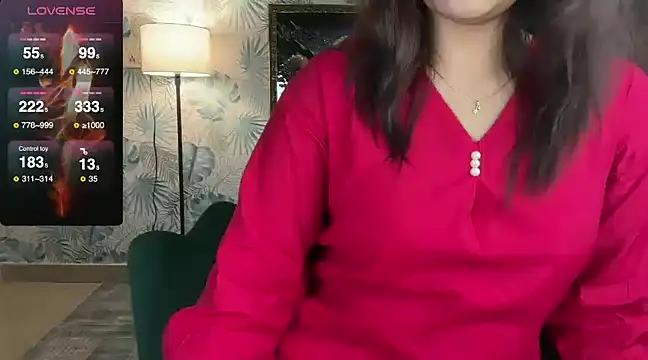 Sizzling  ZAARA online show from 01-10-25, 02:23