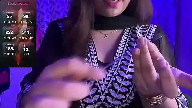 Sizzling  ZAARA online show from 09-12-25, 10:37