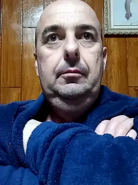 Snapshot of Hot-pico76 chatting on 01-31-25, 09:59 Hot-pico76 online show from 01-31-25, 09:59