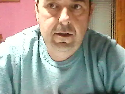 Snapshot of Hot-pico76 chatting on 02-14-25, 05:57 Hot-pico76 online show from 02-14-25, 05:57