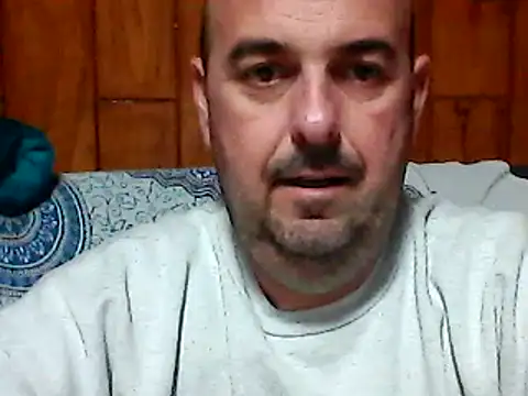 Snapshot of Hot-pico76 chatting on 03-13-25, 06:23 Hot-pico76 online show from 03-13-25, 06:23