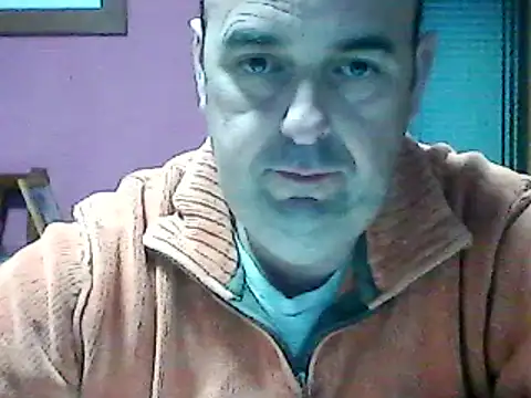 Snapshot of Hot-pico76 chatting on 03-16-25, 05:28 Hot-pico76 online show from 03-16-25, 05:28