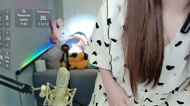 tw lala online show from 10-30-25, 04:41