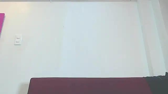 Snapshot of Amber_Moore chatting on 05-26-26, 05:42 Amber Moore online show from 05-26-26, 05:42
