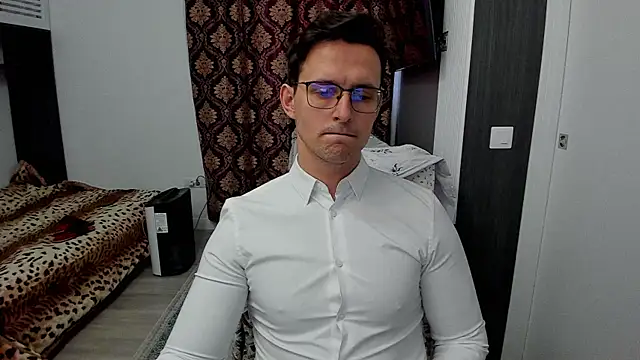 Snapshot of sexxymuscles4u chatting on 03-12-25, 12:26 sexxymuscles4u online show from 03-12-25, 12:26