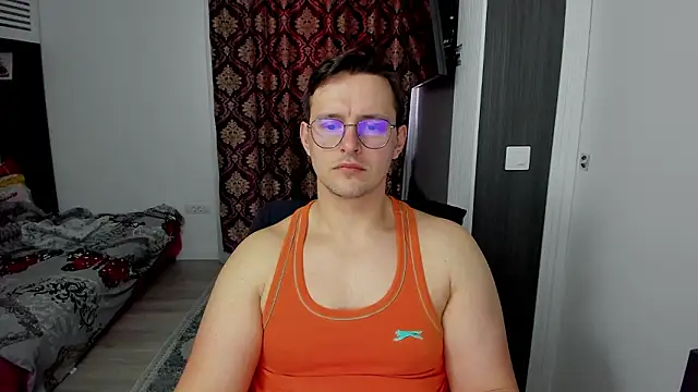 Snapshot of sexxymuscles4u chatting on 03-03-26, 12:22 sexxymuscles4u online show from 03-03-26, 12:22