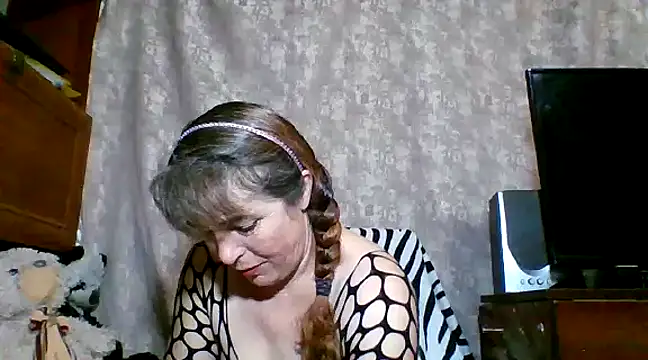 Snapshot of CathySuns chatting on 01-31-25, 06:36 CathySuns online show from 01-31-25, 06:36