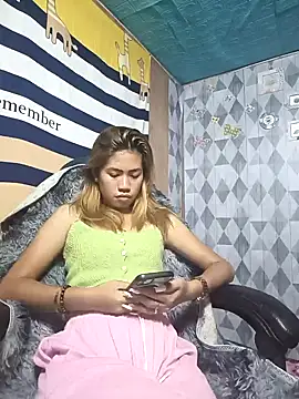 Cutie body11 online show from 01-29-25, 03:54