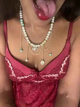 Snapshot of naughtyjaanu chatting on 03-01-25, 12:17 naughtyjaanu online show from 03-01-25, 12:17