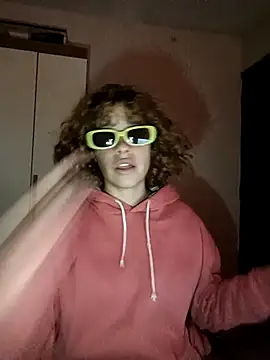 EmmaMelissa0521 online show from 03-07-25, 12:37