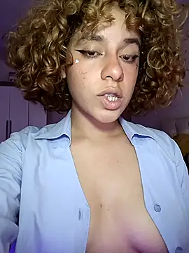 EmmaMelissa0521 online show from 03-16-25, 10:53