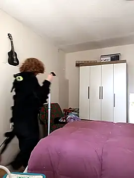 EmmaMelissa0521 online show from 03-22-25, 04:04