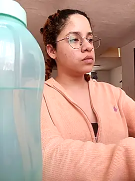 EmmaMelissa0521 online show from 09-29-25, 05:51