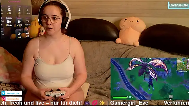 GamerGirl Eve online show from 01-24-25, 07:18