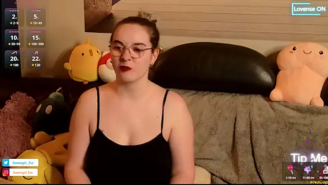 GamerGirl Eve online show from 02-06-25, 07:07