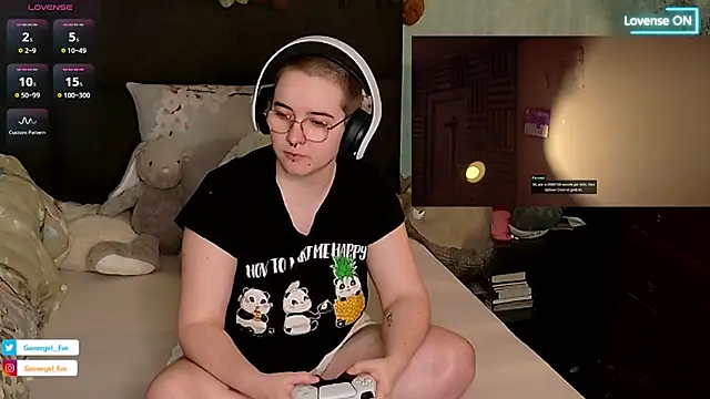 GamerGirl Eve online show from 03-21-25, 07:13