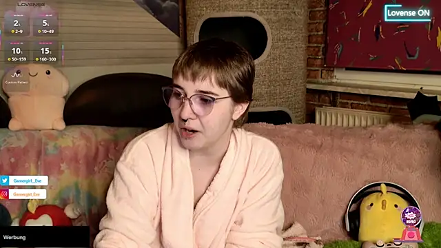 GamerGirl Eve online show from 09-11-25, 07:25