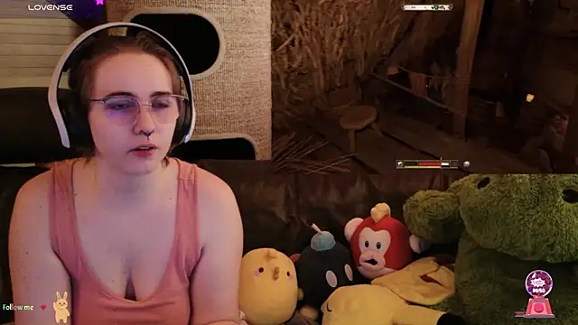 GamerGirl Eve online show from 11-08-25, 07:01