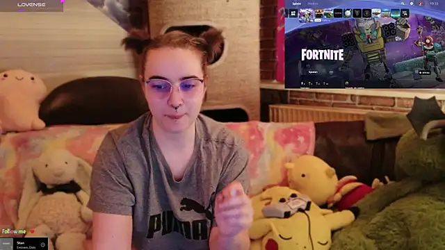 GamerGirl Eve online show from 01-16-26, 06:34