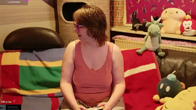 GamerGirl Eve online show from 02-20-26, 06:30