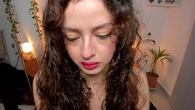 Snapshot of Cassandra_Caiin chatting on 06-24-26, 01:26 Cassandra Caiin online show from 06-24-26, 01:26
