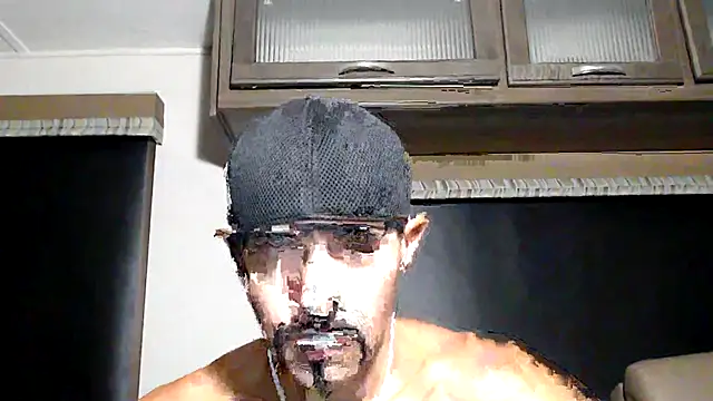 Snapshot of ThickD2C chatting on 06-20-26, 04:54 ThickD2C online show from 06-20-26, 04:54
