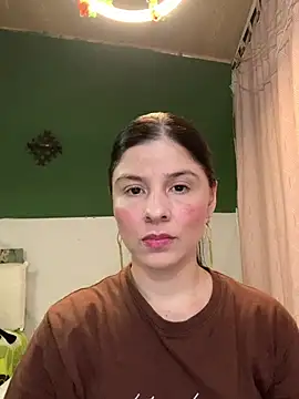 Estefani 32 online show from 02-11-26, 11:32