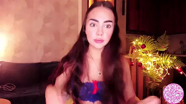 Snapshot of Lil_Gabby chatting on 12-21-24, 03:36 Lil Gabby online show from 12-21-24, 03:36