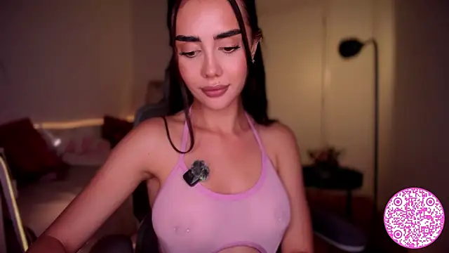 Snapshot of Lil_Gabby chatting on 09-26-25, 06:56 Lil Gabby online show from 09-26-25, 06:56