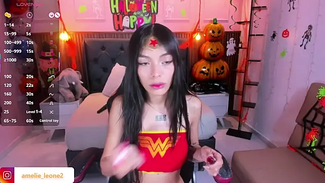 Snapshot of AMELIELEONE chatting on 10-30-25, 01:12 AMELIELEONE online show from 10-30-25, 01:12