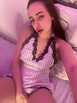 Lisaaan online show from 10-04-25, 02:15