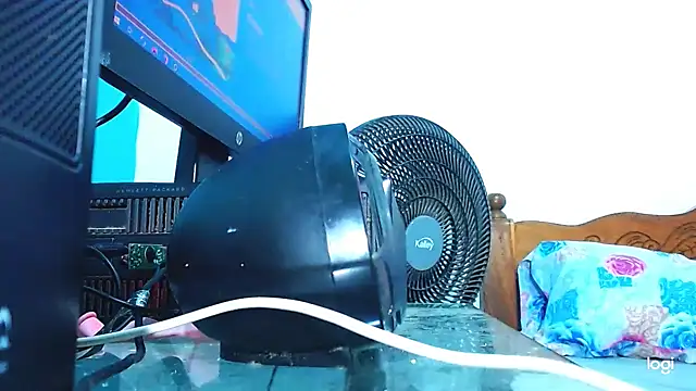 Snapshot of cositarrica_xxx chatting on 02-27-25, 12:45 cositarrica xxx online show from 02-27-25, 12:45