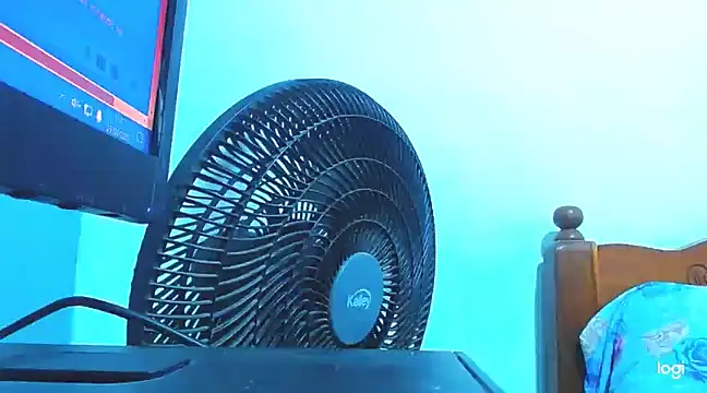 Snapshot of cositarrica_xxx chatting on 03-03-25, 05:18 cositarrica xxx online show from 03-03-25, 05:18