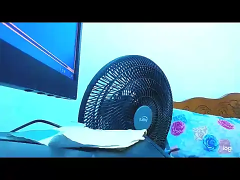 Snapshot of cositarrica_xxx chatting on 03-21-25, 12:39 cositarrica xxx online show from 03-21-25, 12:39