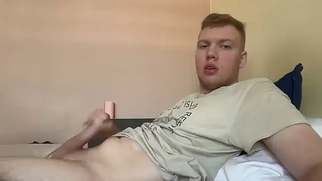 Snapshot of sexybooii6968 chatting on 07-26-26, 08:21 sexybooii6968 online show from 07-26-26, 08:21