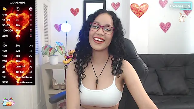 Snapshot of ferija_05 chatting on 02-06-25, 04:36 ferija 05 online show from 02-06-25, 04:36