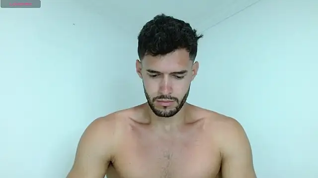 Snapshot of Noah_jhonsonn chatting on 03-18-25, 10:36 Noah jhonsonn online show from 03-18-25, 10:36