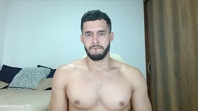 Noah jhonsonn online show from 02-25-26, 05:44