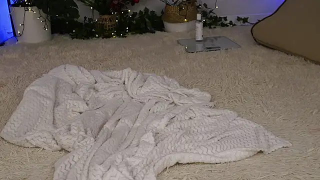 Snapshot of ScarletBlaze chatting on 02-03-25, 12:15 ScarletBlaze online show from 02-03-25, 12:15