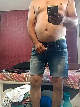 Snapshot of hornydick4you chatting on 12-18-24, 06:21 hornydick4you online show from 12-18-24, 06:21