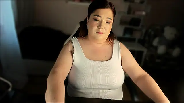 Vi-Vixen online show from 11-16-25, 11:16