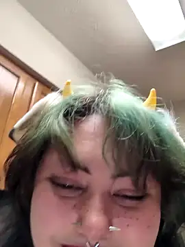 Snapshot of Cutegothcrybabyx chatting on 12-13-24, 08:20 Cutegothcrybabyx online show from 12-13-24, 08:20