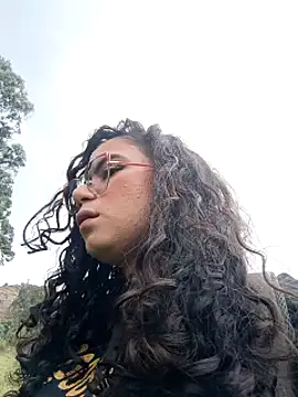 Simone Miller online show from 02-03-25, 02:24