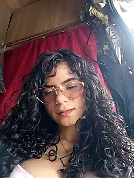 Simone Miller online show from 02-05-25, 05:20