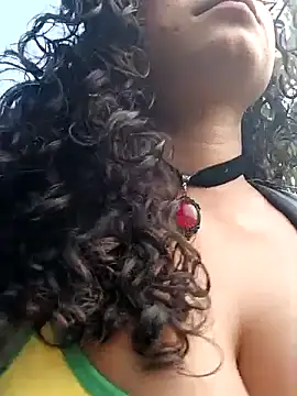 Simone Miller online show from 03-13-25, 01:40